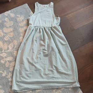 Chic Striped Maxi Dress in Green and White